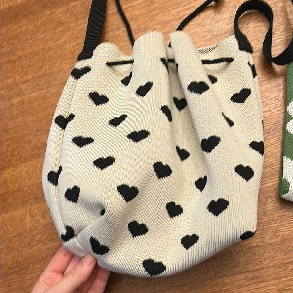Heart and Panda Knit Bags - Picture 2 of 10